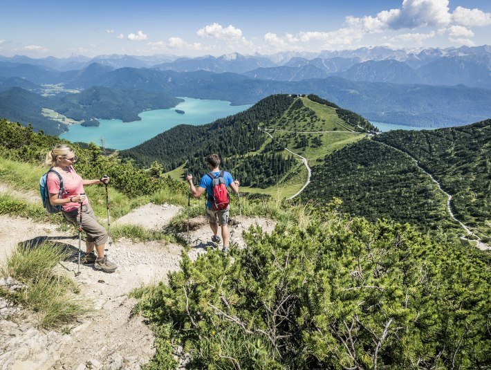 Wanderer Herzogstand, © Tourist Information Kochel a. See, Foto: Th. Kujat